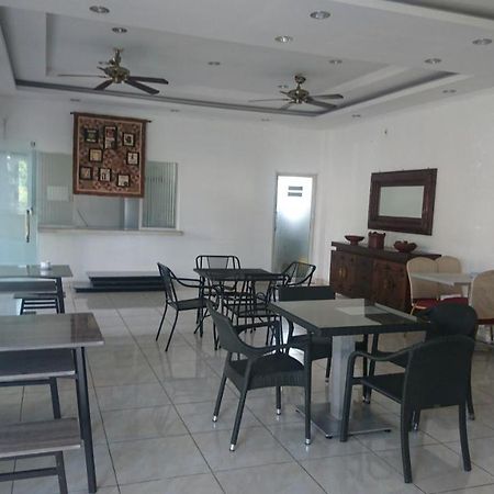 Liberty Homestay Parit  Dış mekan fotoğraf